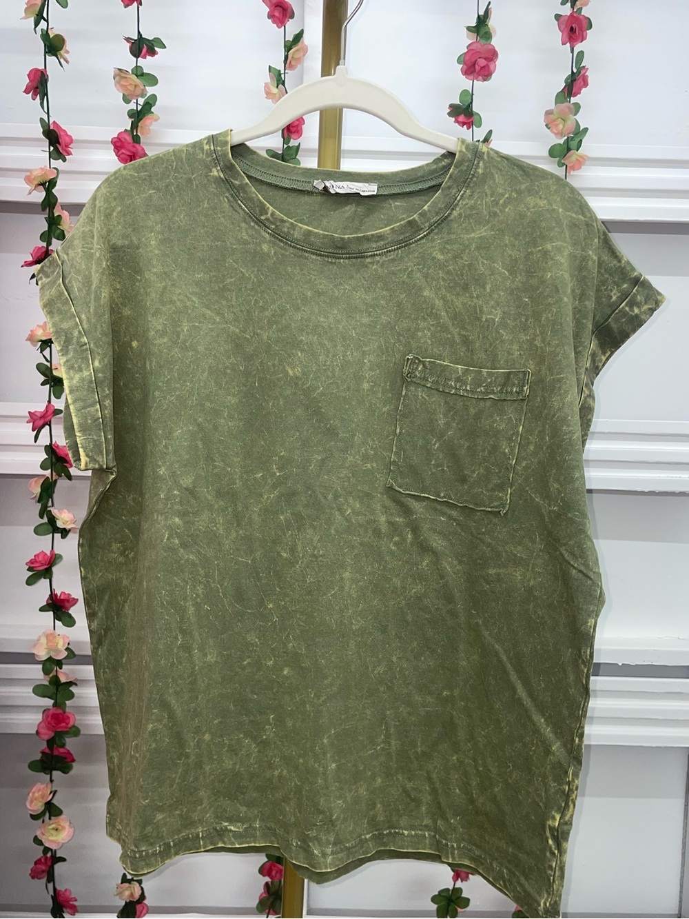 Zenana- Washed LT Olive Green Pocket Tee - Picture 2 of 3